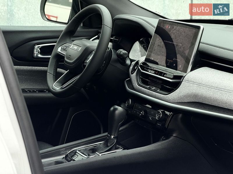 Внедорожник / Кроссовер Jeep Compass 2023 в Киеве