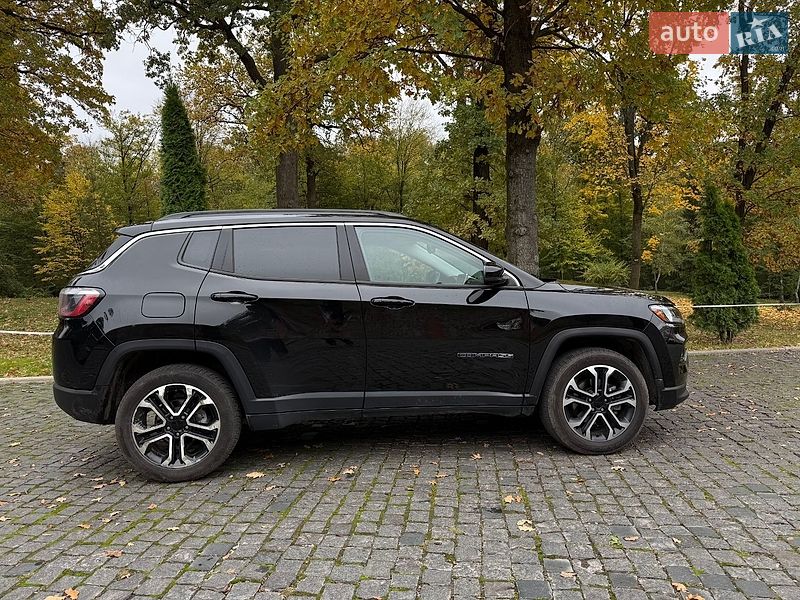 Позашляховик / Кросовер Jeep Compass 2022 в Києві