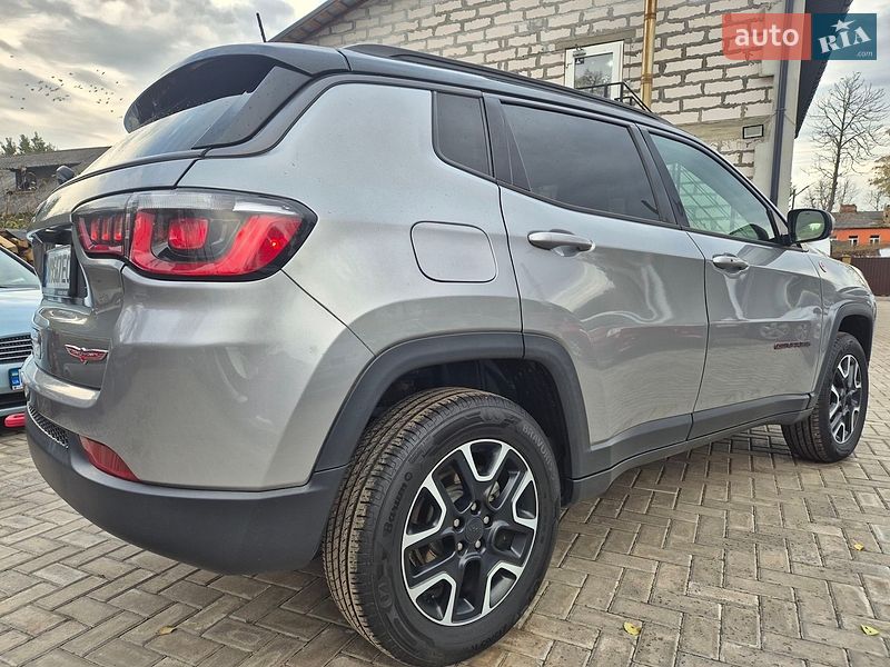 Внедорожник / Кроссовер Jeep Compass 2019 в Сумах