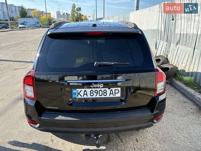 Позашляховик / Кросовер Jeep Compass 2013 в Києві