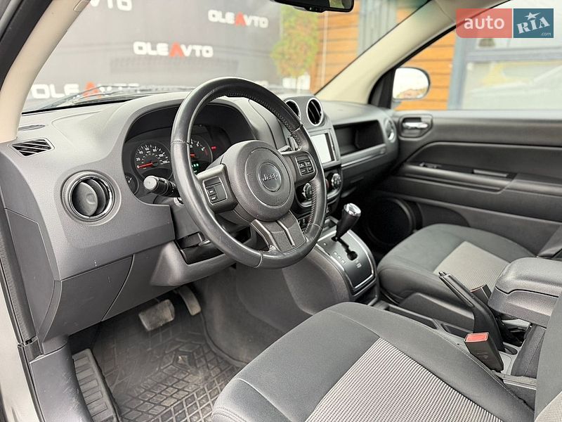 Внедорожник / Кроссовер Jeep Compass 2012 в Виннице