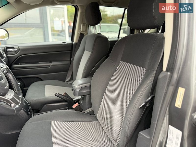 Внедорожник / Кроссовер Jeep Compass 2012 в Виннице