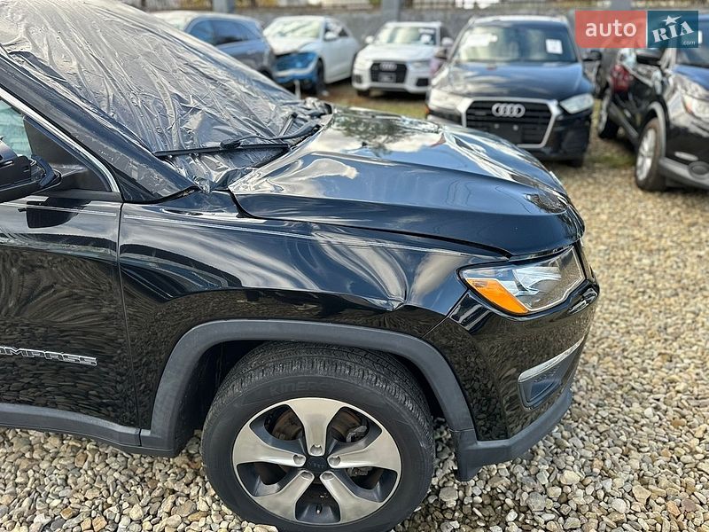 Позашляховик / Кросовер Jeep Compass 2017 в Стрию
