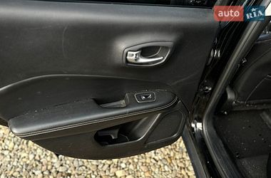 Позашляховик / Кросовер Jeep Compass 2017 в Стрию