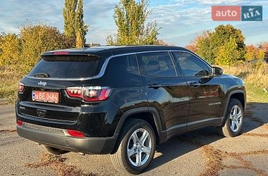 Внедорожник / Кроссовер Jeep Compass 2023 в Ровно