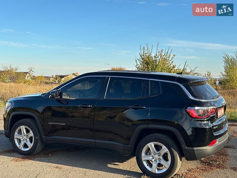 Внедорожник / Кроссовер Jeep Compass 2023 в Ровно