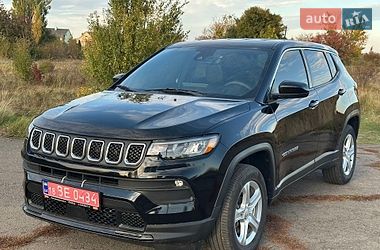 Внедорожник / Кроссовер Jeep Compass 2023 в Ровно