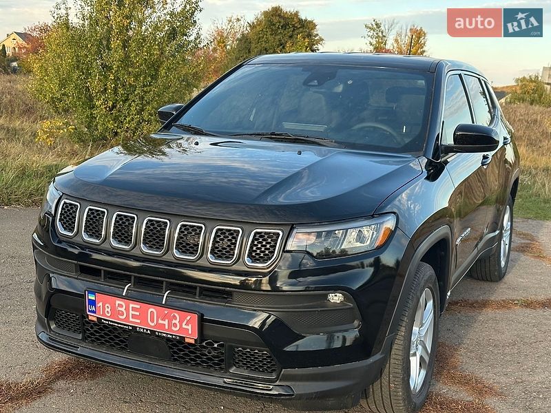 Внедорожник / Кроссовер Jeep Compass 2023 в Ровно