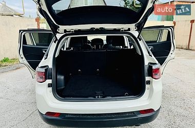 Позашляховик / Кросовер Jeep Compass 2019 в Ромнах