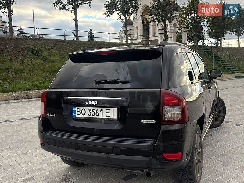 Позашляховик / Кросовер Jeep Compass 2015 в Кременці