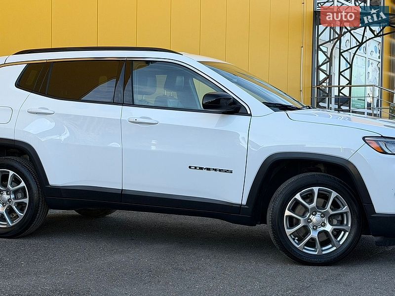 Внедорожник / Кроссовер Jeep Compass 2024 в Дрогобыче