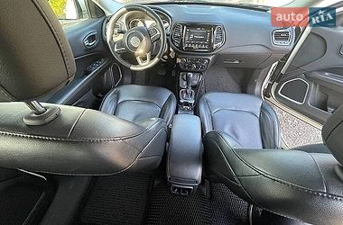 Внедорожник / Кроссовер Jeep Compass 2018 в Виноградове