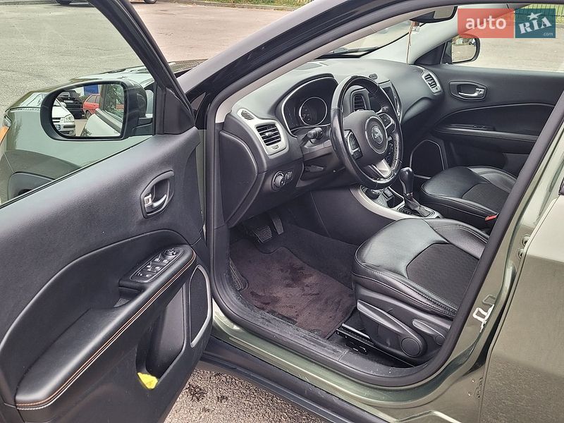 Позашляховик / Кросовер Jeep Compass 2019 в Києві фото 30 Позашляховик / Кросовер Jeep Compass 2019 в Києві