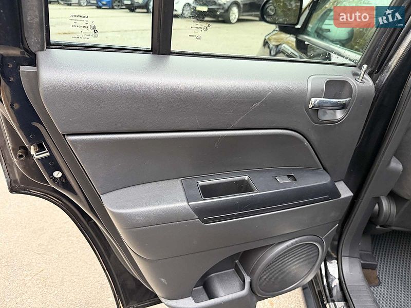 Внедорожник / Кроссовер Jeep Compass 2013 в Киеве
