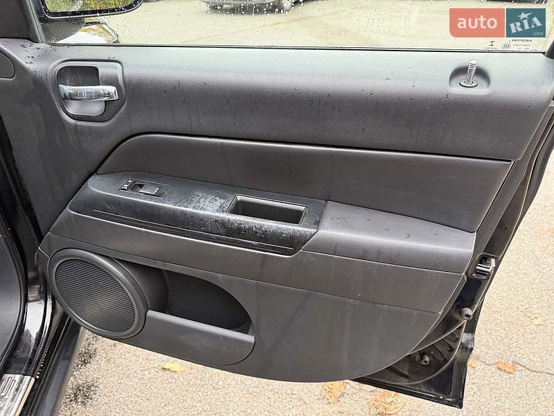 Внедорожник / Кроссовер Jeep Compass 2013 в Киеве