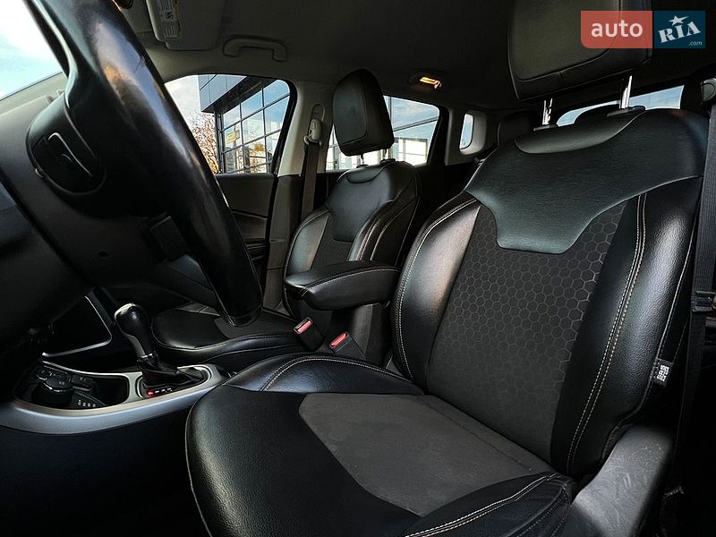 Внедорожник / Кроссовер Jeep Compass 2019 в Ивано-Франковске фото 9 Внедорожник / Кроссовер Jeep Compass 2019 в Ивано-Франковске