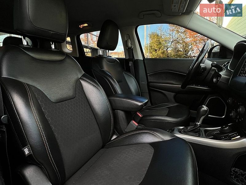 Внедорожник / Кроссовер Jeep Compass 2019 в Ивано-Франковске фото 23 Внедорожник / Кроссовер Jeep Compass 2019 в Ивано-Франковске