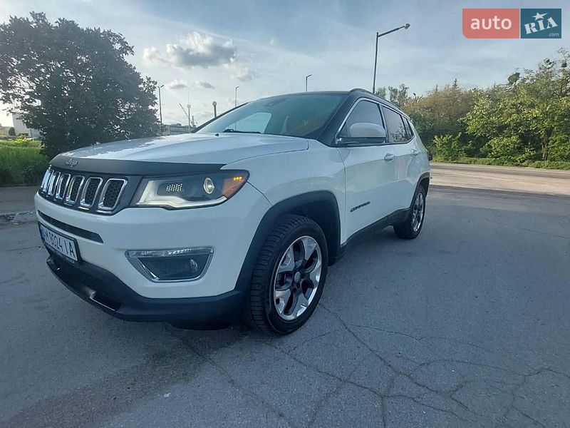 Внедорожник / Кроссовер Jeep Compass 2017 в Житомире