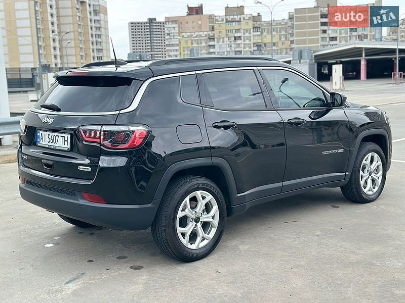 Внедорожник / Кроссовер Jeep Compass 2025 в Киеве