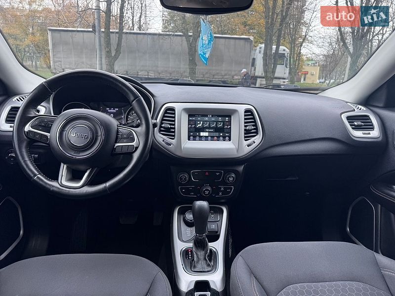 Внедорожник / Кроссовер Jeep Compass 2019 в Ровно