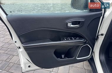 Внедорожник / Кроссовер Jeep Compass 2019 в Ровно