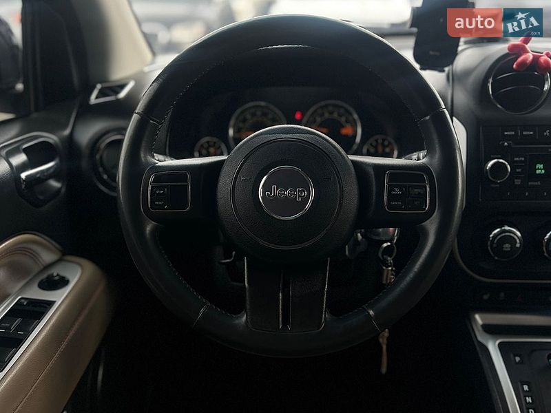 Внедорожник / Кроссовер Jeep Compass 2014 в Ивано-Франковске