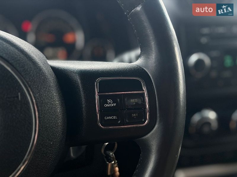 Внедорожник / Кроссовер Jeep Compass 2014 в Ивано-Франковске