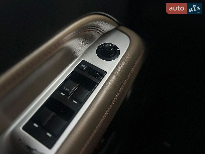 Внедорожник / Кроссовер Jeep Compass 2014 в Ивано-Франковске
