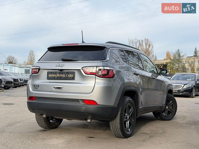 Внедорожник / Кроссовер Jeep Compass 2023 в Харькове фото 2 Внедорожник / Кроссовер Jeep Compass 2023 в Харькове
