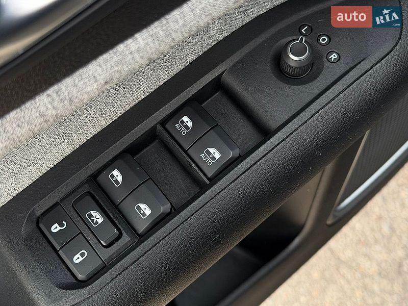 Внедорожник / Кроссовер Jeep Compass 2023 в Харькове фото 24 Внедорожник / Кроссовер Jeep Compass 2023 в Харькове