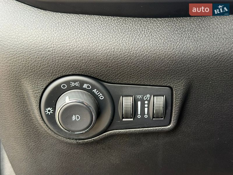 Внедорожник / Кроссовер Jeep Compass 2023 в Харькове фото 33 Внедорожник / Кроссовер Jeep Compass 2023 в Харькове