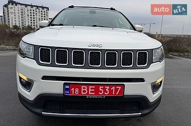 Внедорожник / Кроссовер Jeep Compass 2018 в Киеве