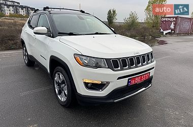 Внедорожник / Кроссовер Jeep Compass 2018 в Киеве