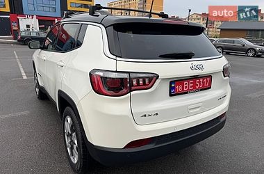 Внедорожник / Кроссовер Jeep Compass 2018 в Киеве