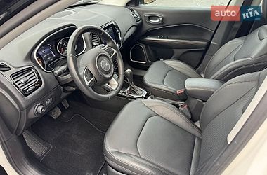 Внедорожник / Кроссовер Jeep Compass 2018 в Киеве