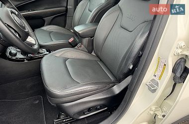Внедорожник / Кроссовер Jeep Compass 2018 в Киеве