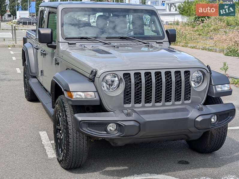 Пикап Jeep Gladiator 2022 в Киеве