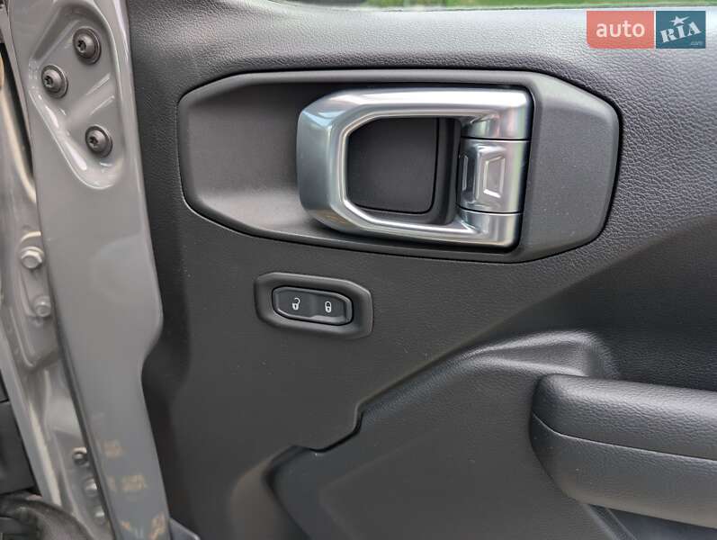 Пикап Jeep Gladiator 2022 в Киеве