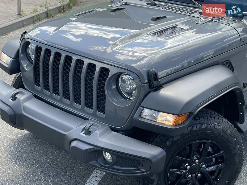 Пикап Jeep Gladiator 2022 в Киеве