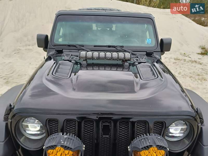 Пикап Jeep Gladiator 2020 в Киеве