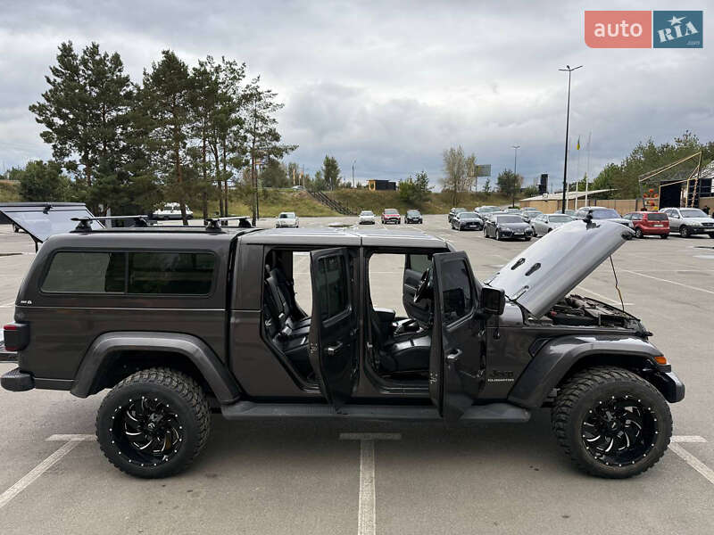 Пикап Jeep Gladiator 2021 в Киеве