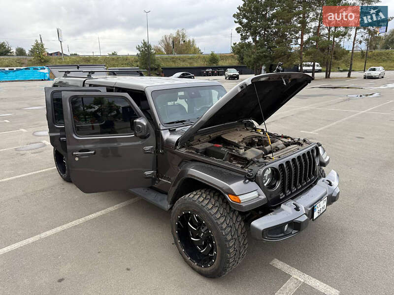 Пикап Jeep Gladiator 2021 в Киеве