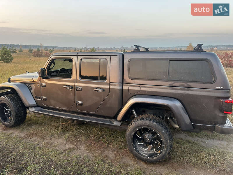 Пикап Jeep Gladiator 2021 в Киеве