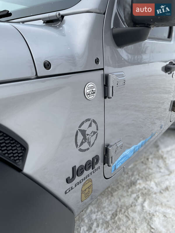 Пикап Jeep Gladiator 2019 в Киеве