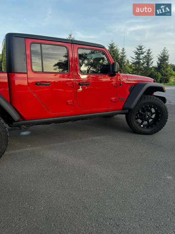 Пікап Jeep Gladiator 2020 в Ужгороді
