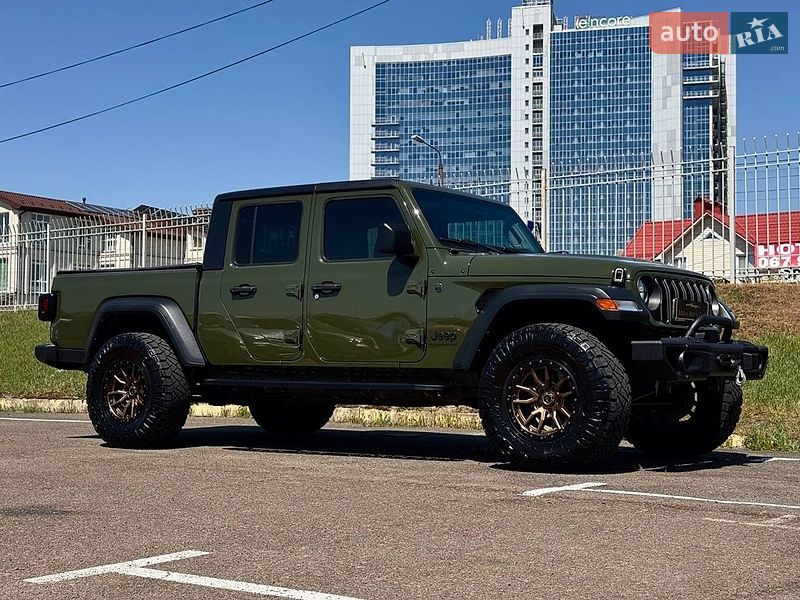 Jeep Gladiator 2024