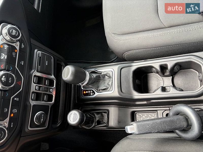 Пікап Jeep Gladiator 2023 в Києві фото 14 Пікап Jeep Gladiator 2023 в Києві