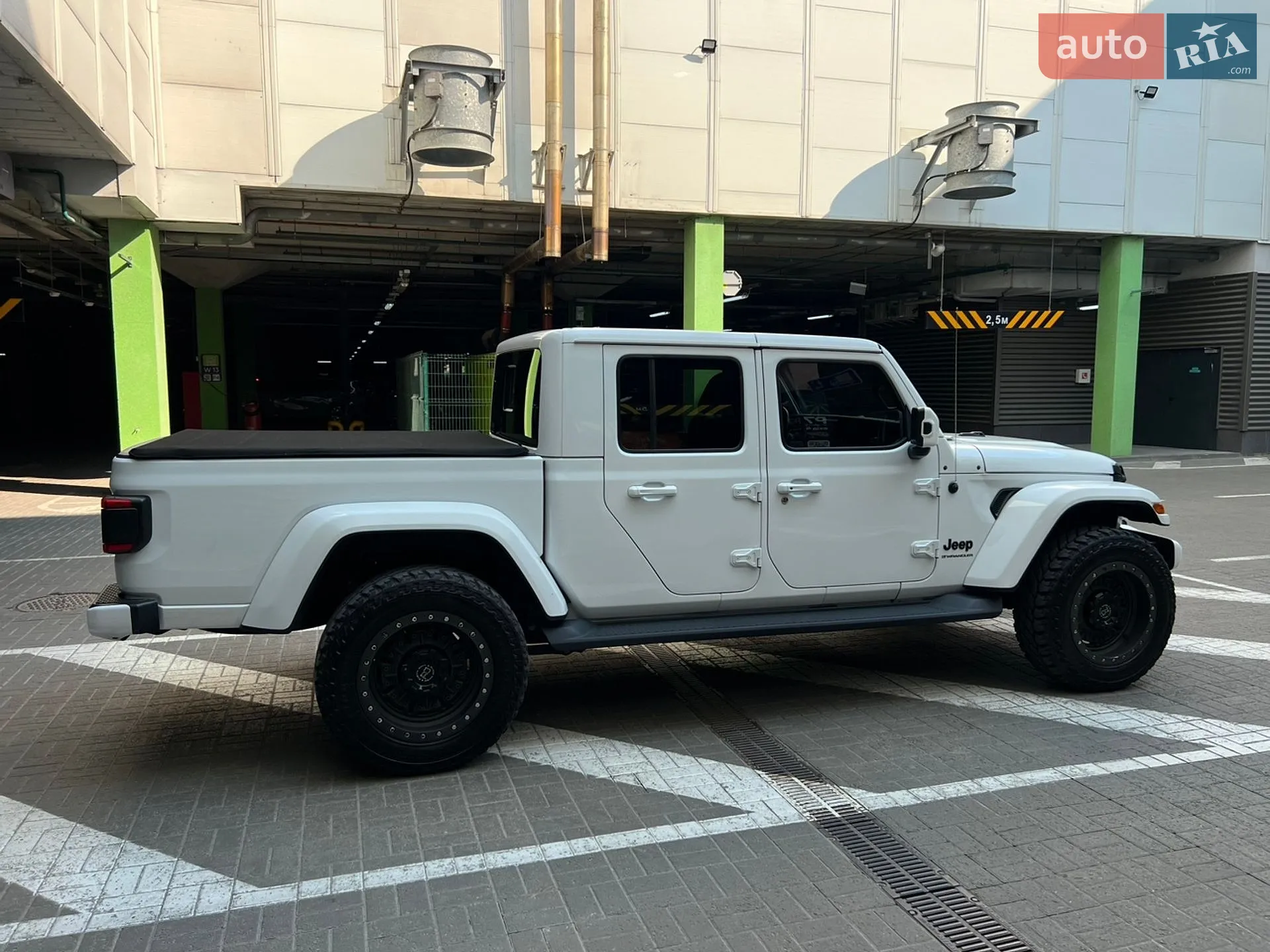 2021 Jeep Gladiator - мініатюра 10
