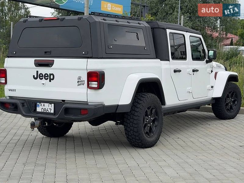Пікап Jeep Gladiator 2021 в Львові