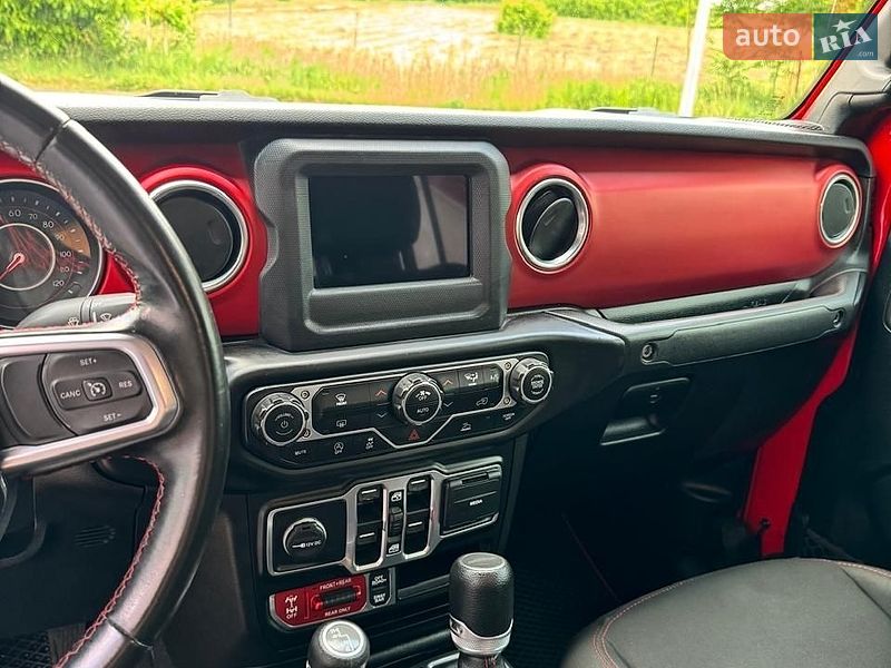 Пікап Jeep Gladiator 2020 в Ужгороді